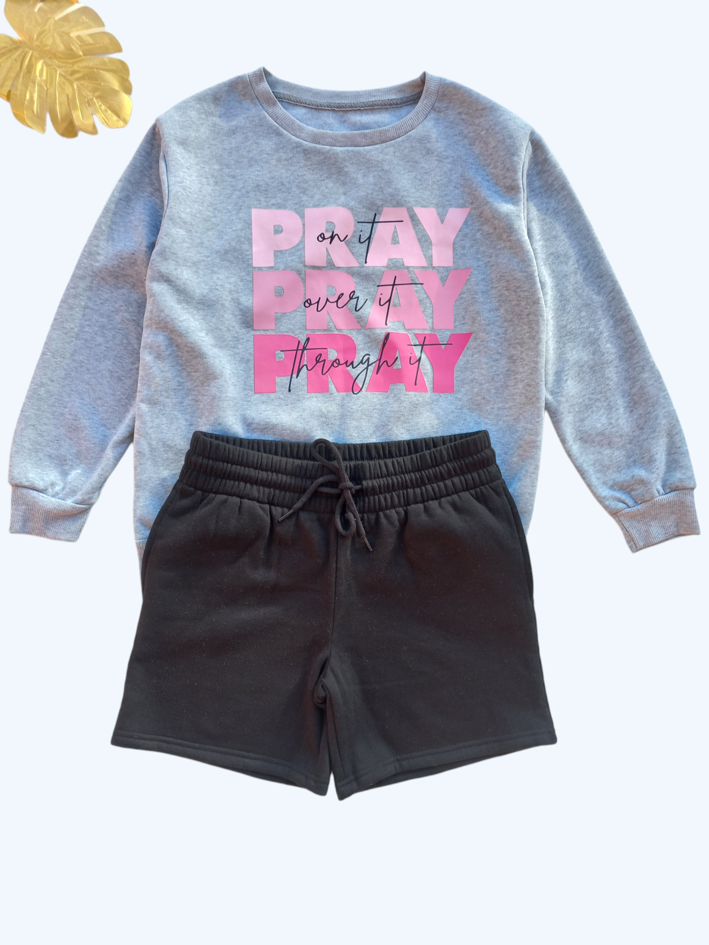 Pray Graphic Sweatshirt