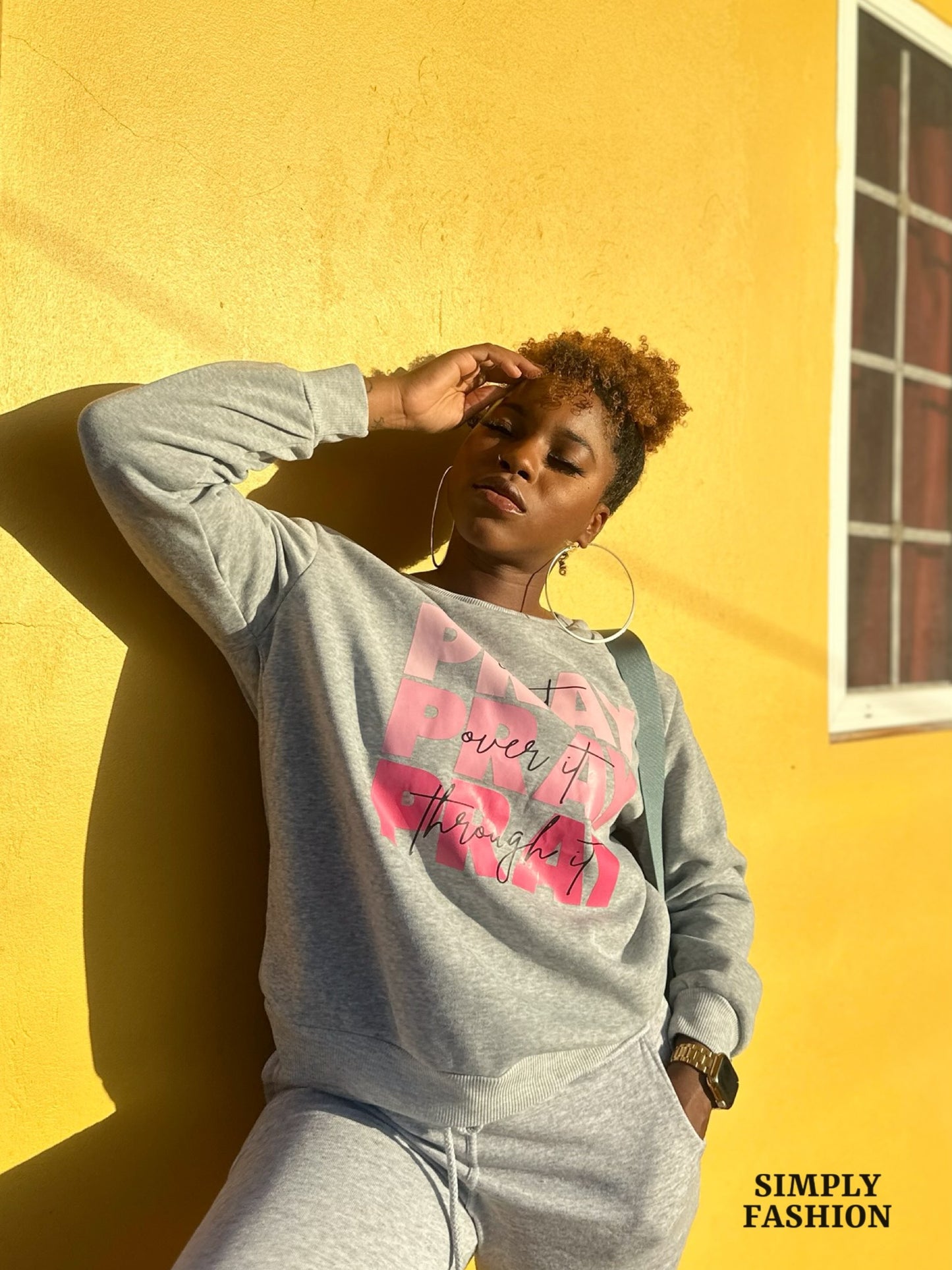 Pray Graphic Sweatshirt