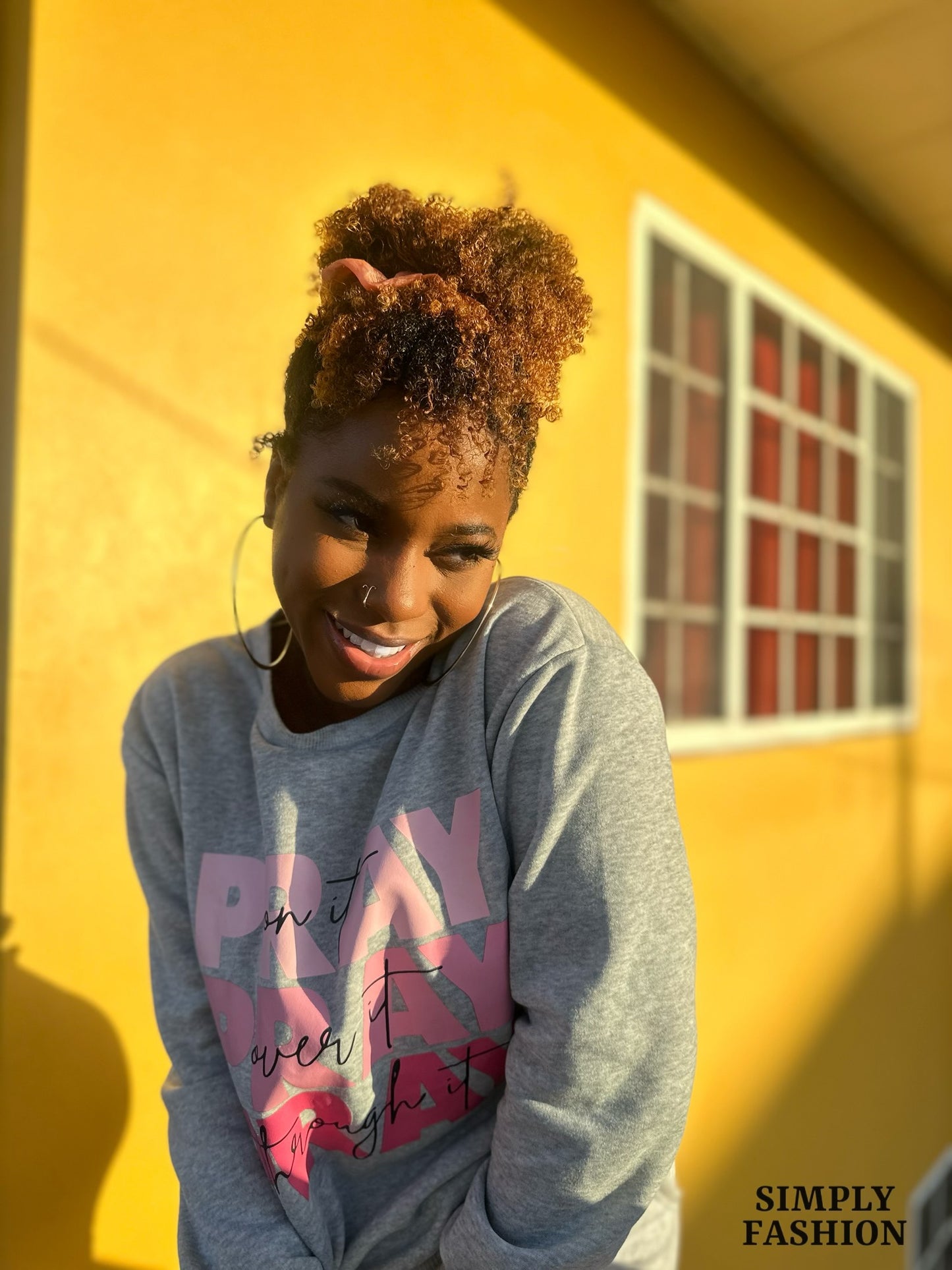Pray Graphic Sweatshirt
