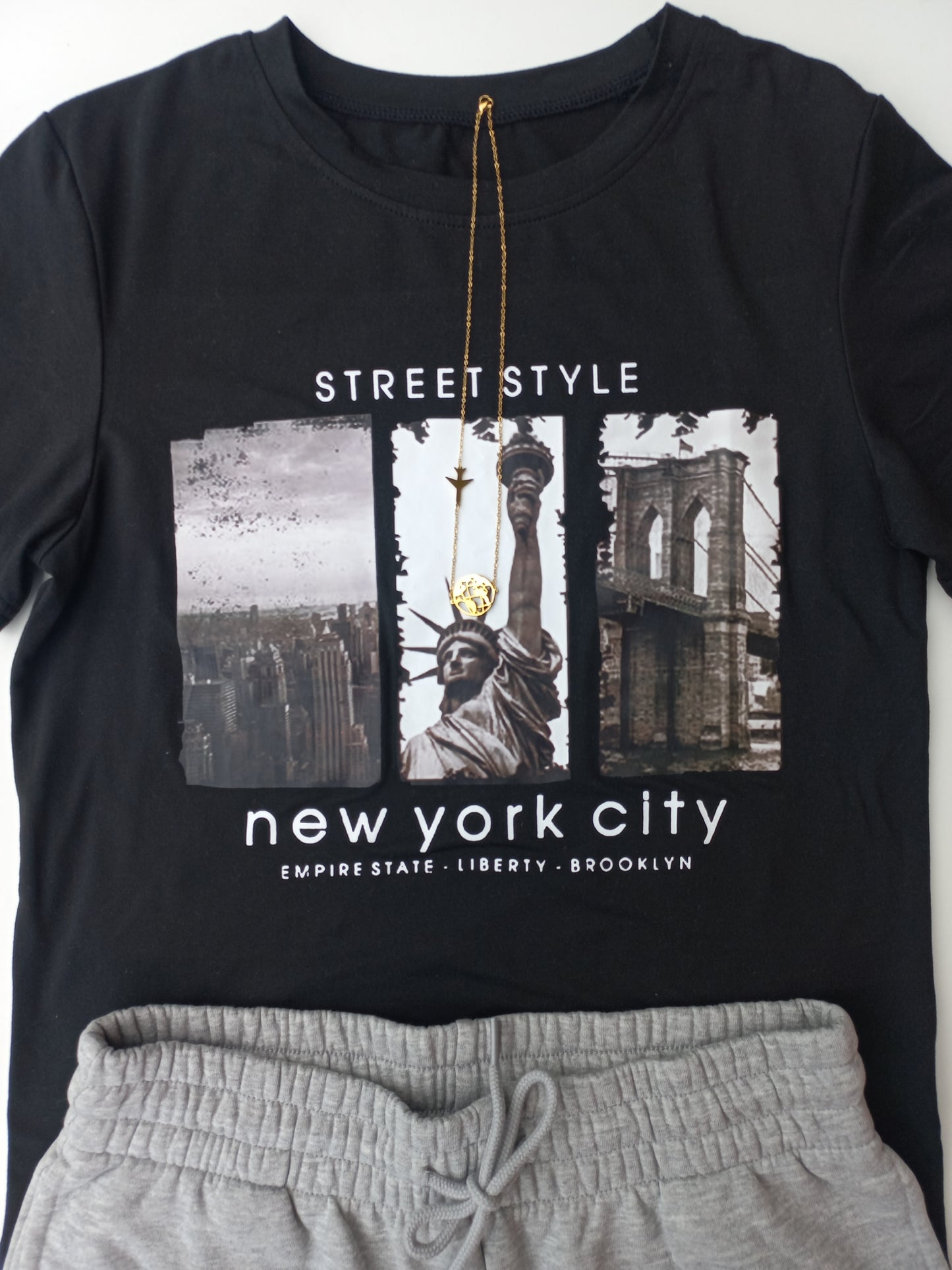 Street Graphic Tee