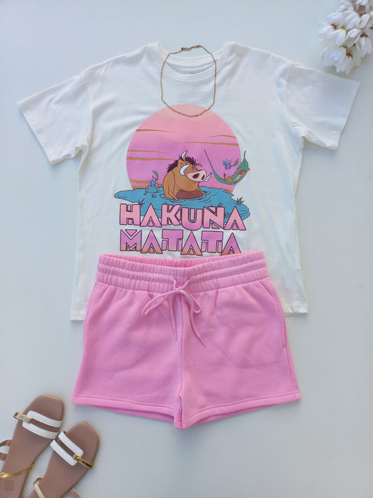 Hakuna Graphic Tee